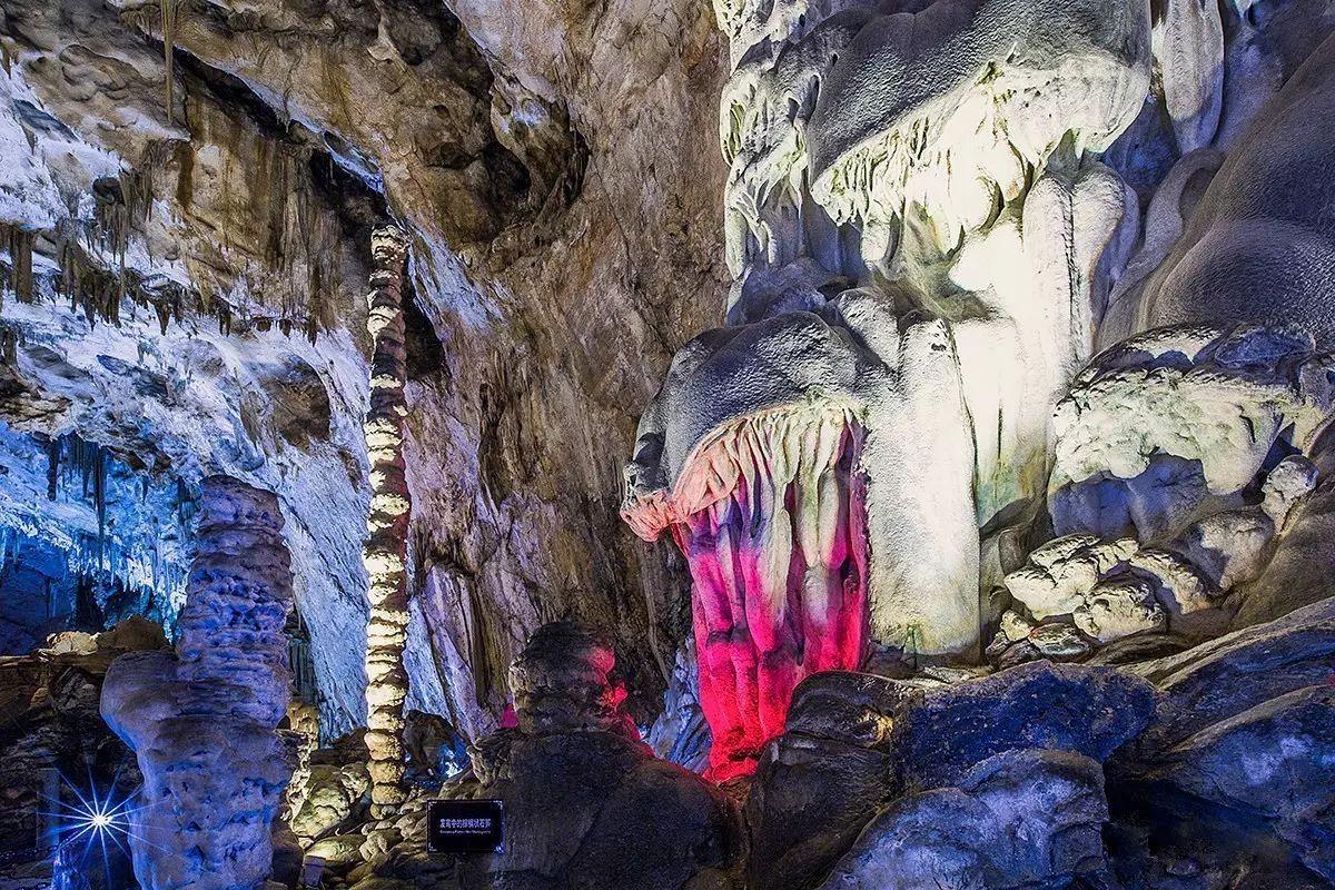 src=http_%2F%2F5b0988e595225